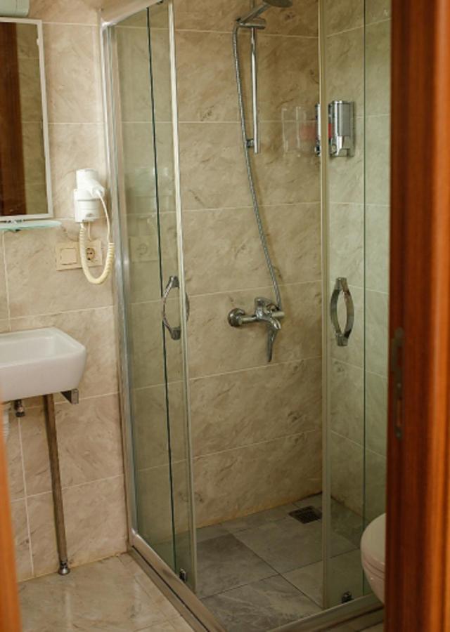 The Istanbul Hermes Park Inn Екстериор снимка